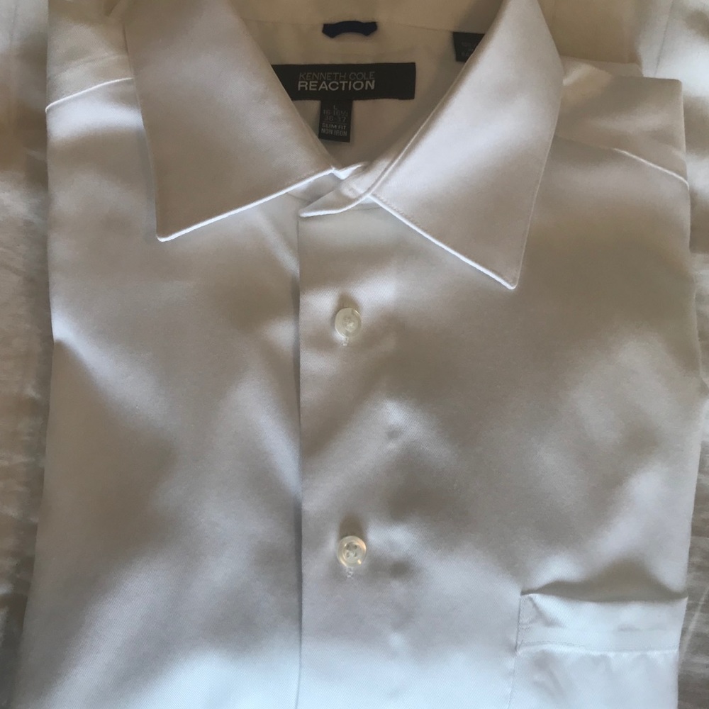 Kenneth Cole Reaction white long sleeved shirt.